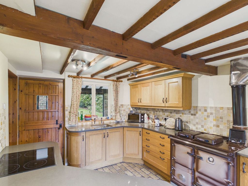 Property photo 3 of 30