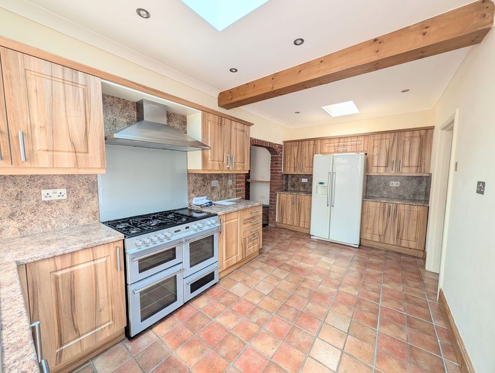 Property photo 3 of 22 Kitchen Breakfast Room View