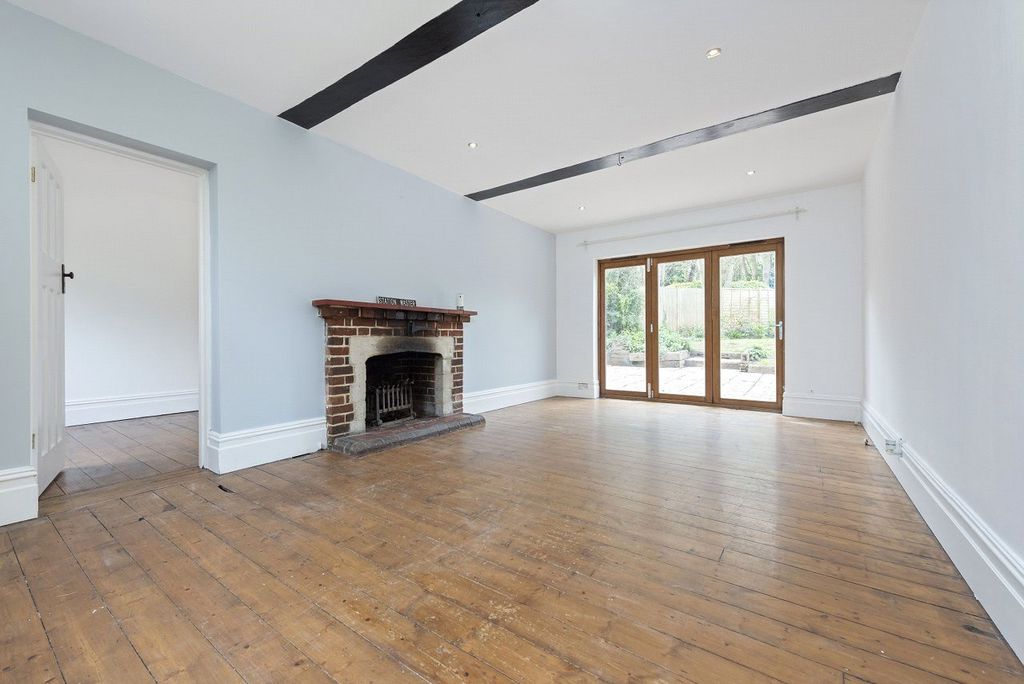 Property photo 3 of 27 Picture No. 06