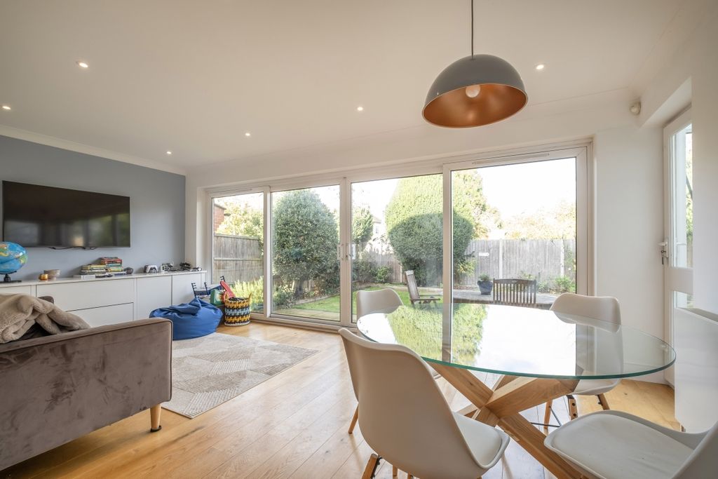 Property photo 3 of 17 Atwood-Avenue-0010