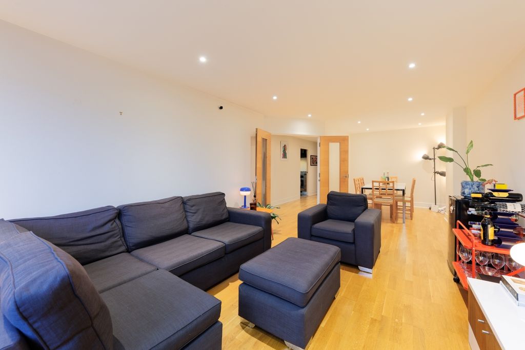 Property photo 1 of 16 Caraway Apartment...