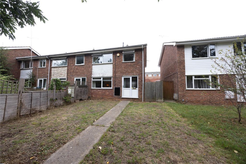 Property photo 1 of 41 Badgeworth