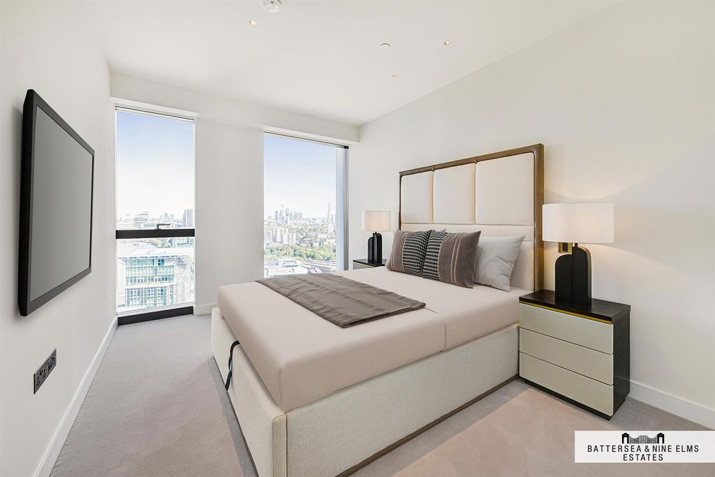 Property photo 3 of 28