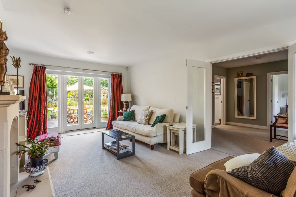Property photo 2 of 13 Sitting Room/Hall