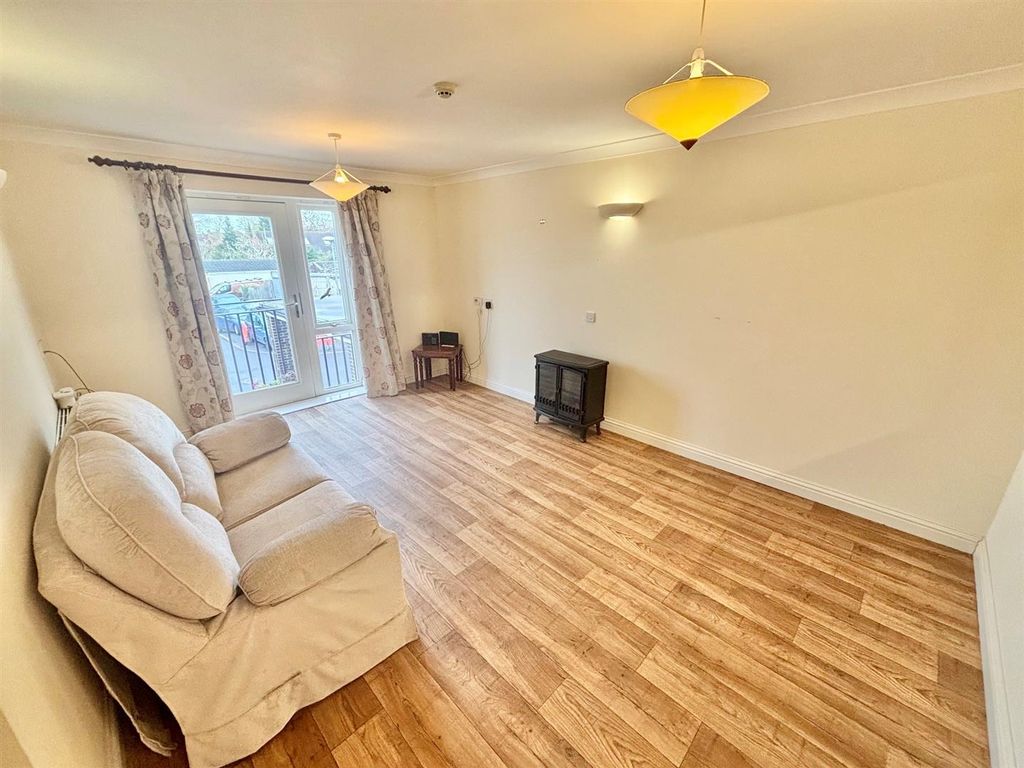 Property photo 2 of 18 5.Jpg