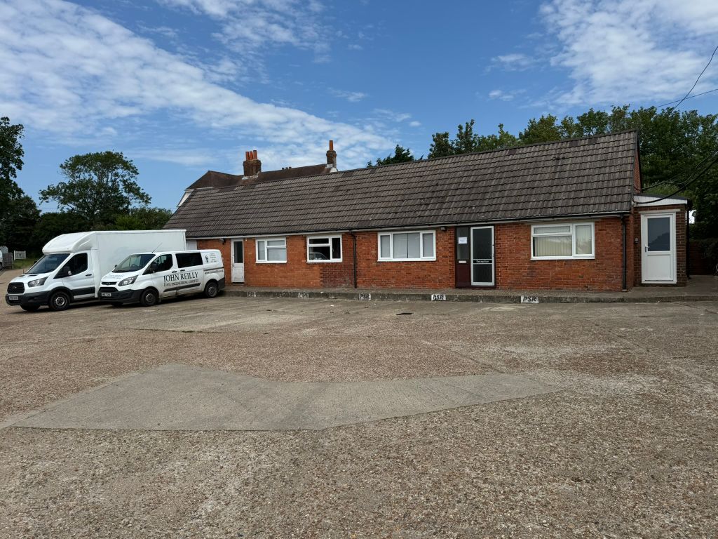 Property photo 1 of 2