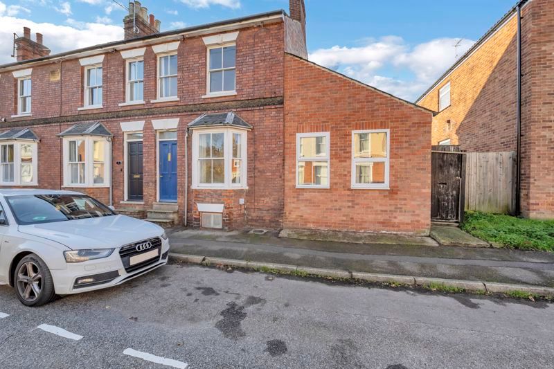 Property photo 1 of 18 Front