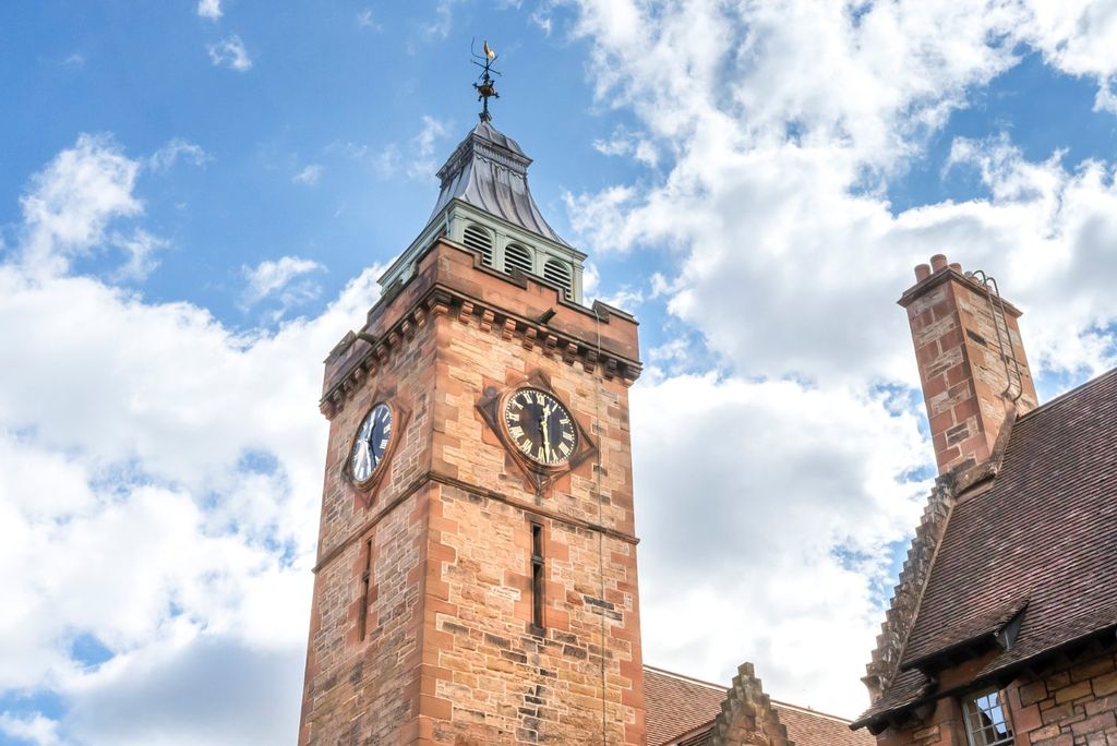 Property photo 2 of 21 Clock Tower