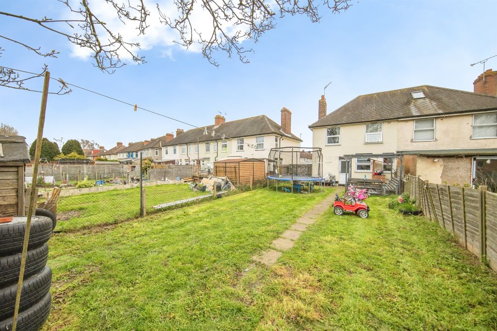 Property photo 2 of 11