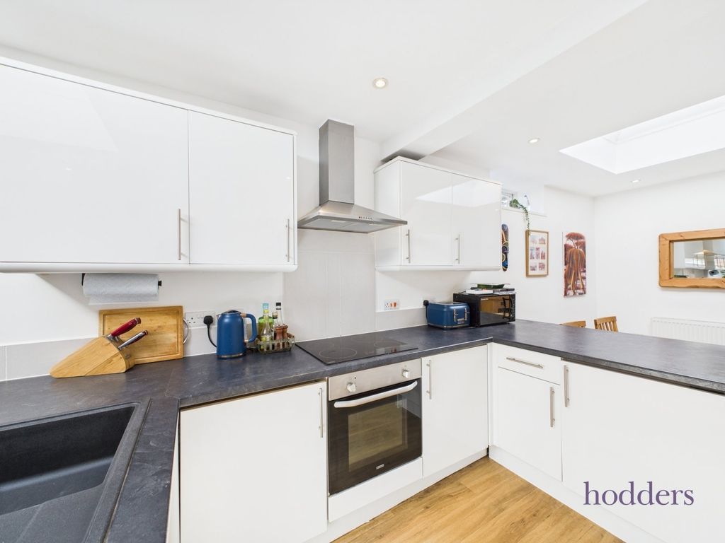 Additional image 14 of 1 bed maisonette to rentChapel Grove, Addlestone, Surrey KT15