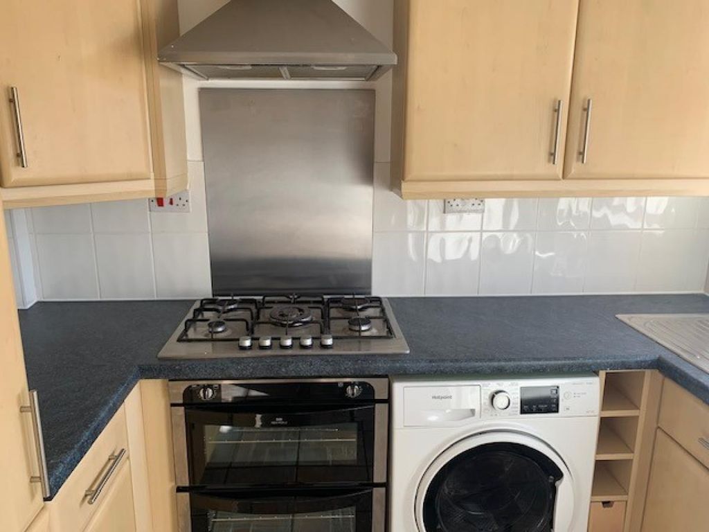 Property photo 3 of 19