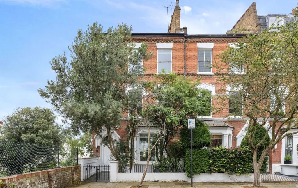 Property photo 2 of 13 Picture No. 03