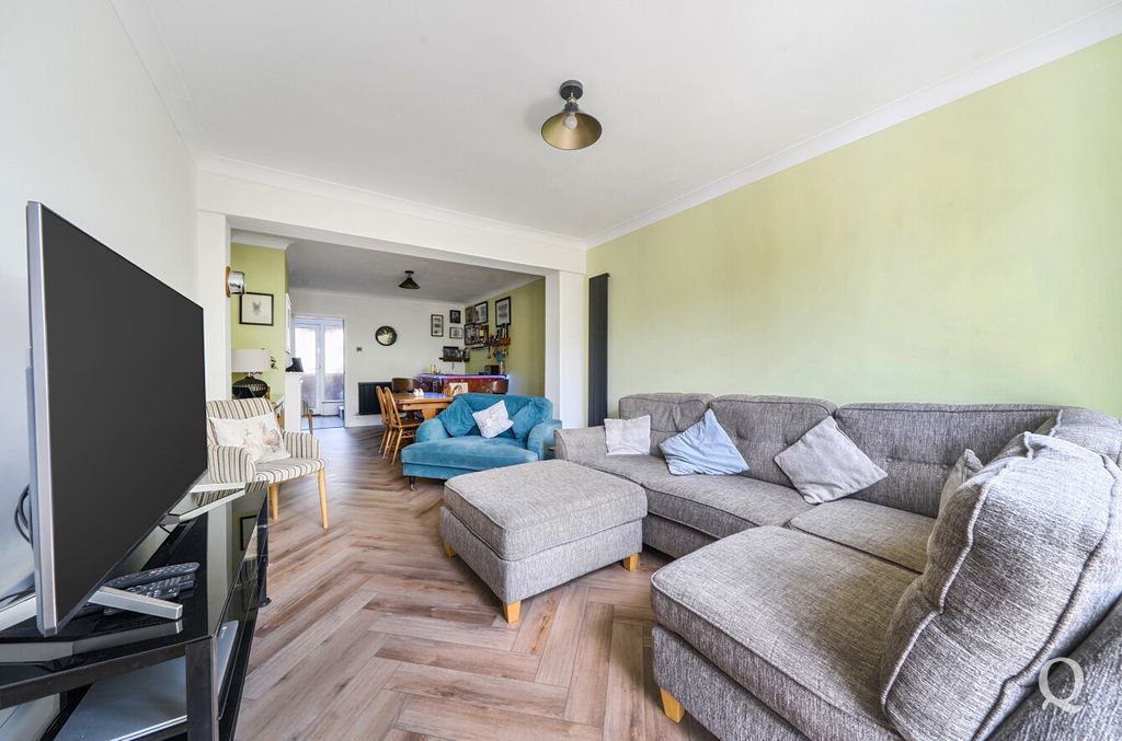 Property photo 3 of 31 789Ffa9d-3370-432...