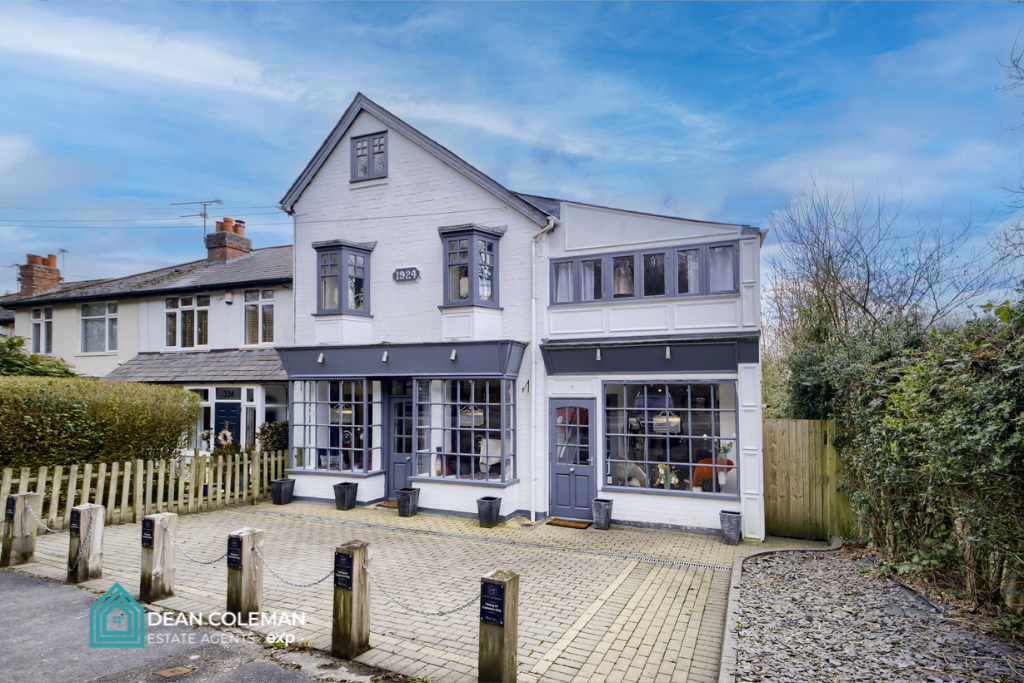 Property photo 1 of 32