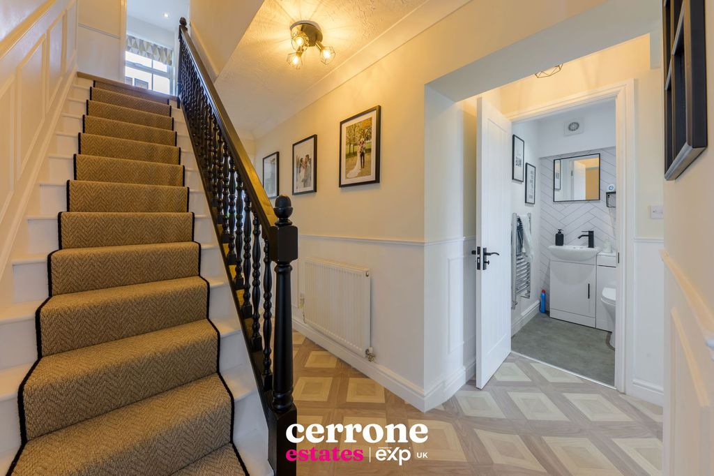 Property photo 3 of 26