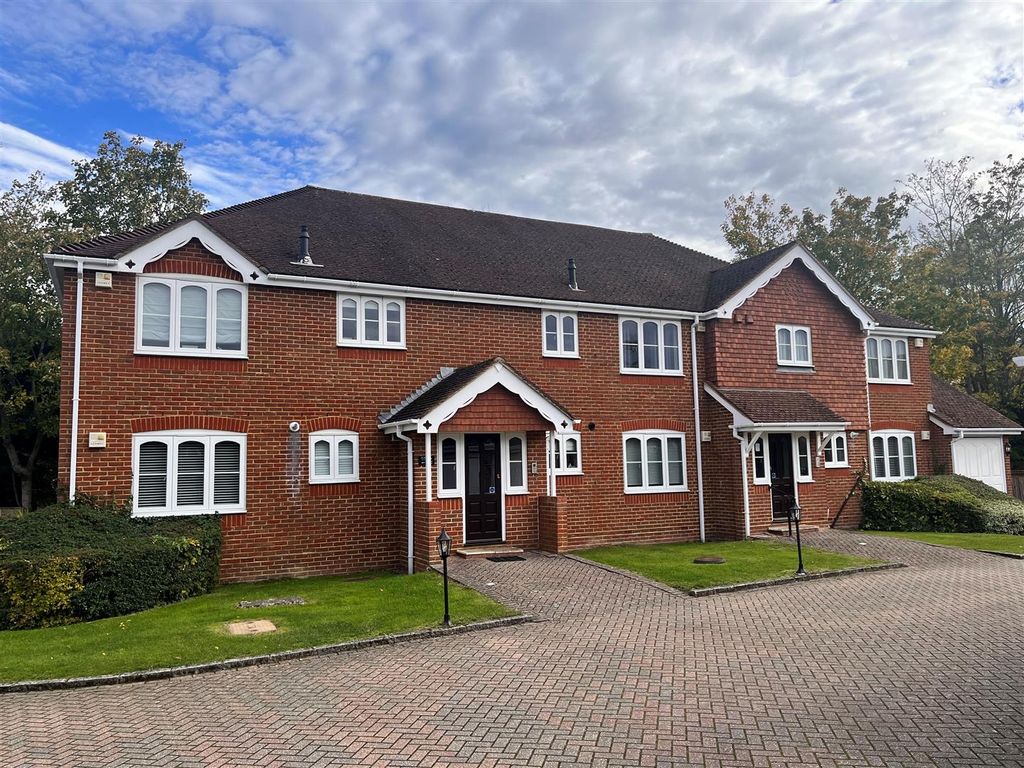 Property photo 1 of 10 External 2.Jpg