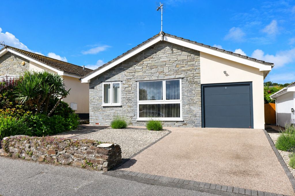 Property photo 1 of 24 External