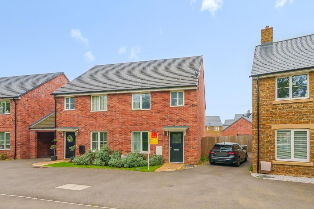 Property photo 1 of 10 External