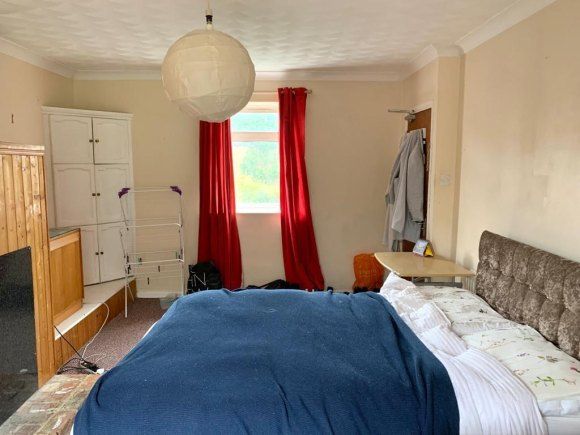 Property photo 1 of 15 Bedroom
