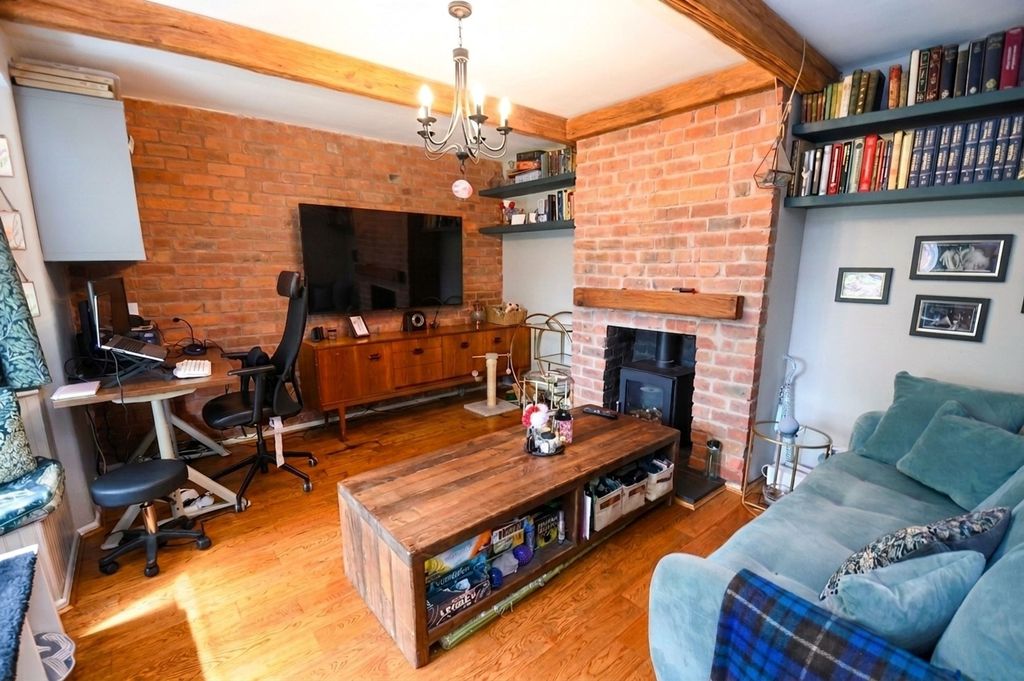 Property photo 2 of 13
