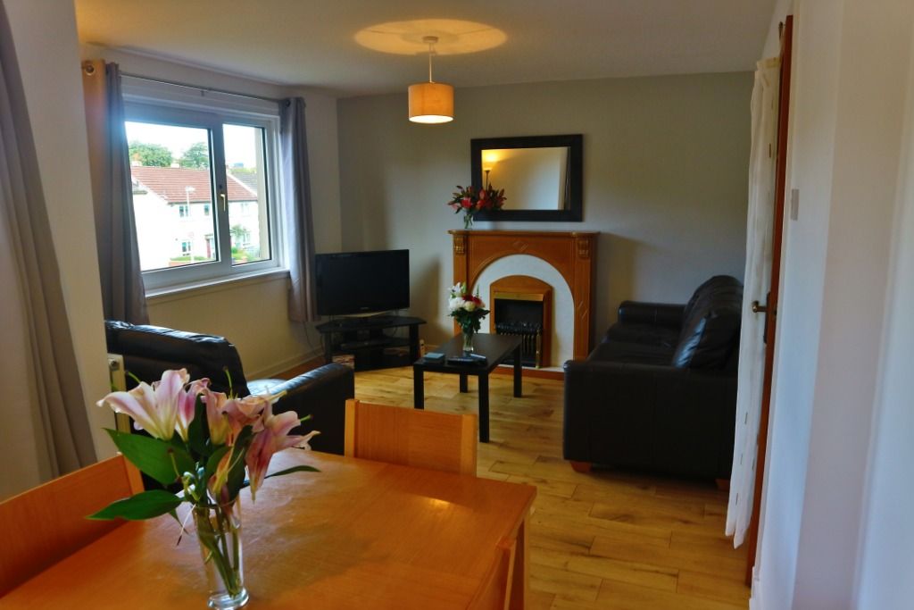 Property photo 2 of 8 Photo 2