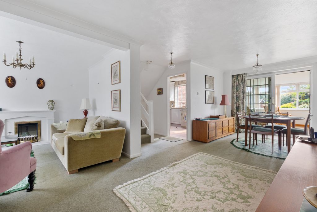 Property photo 3 of 14