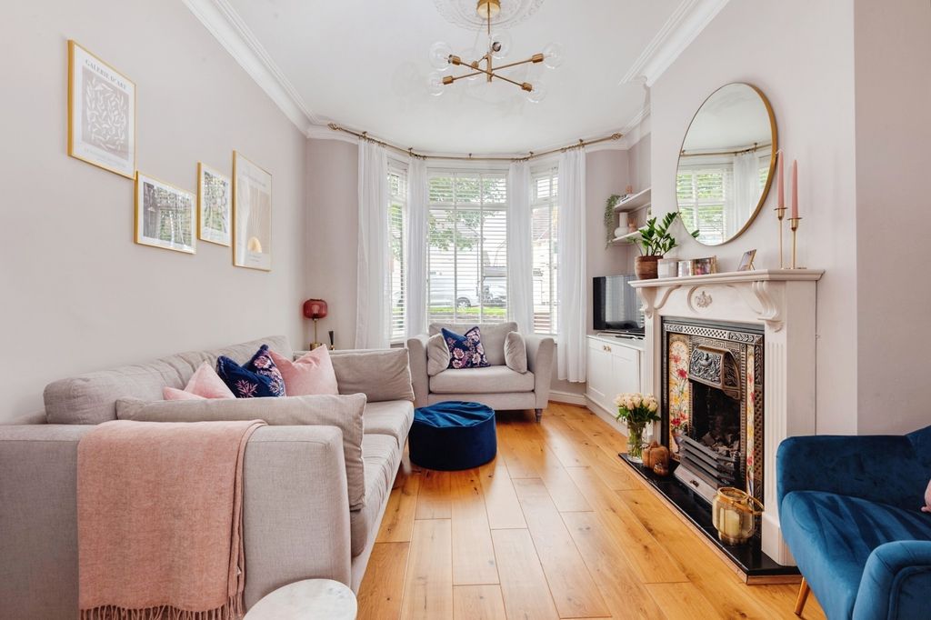 Property photo 2 of 19 Pbox-Img.Jpg
