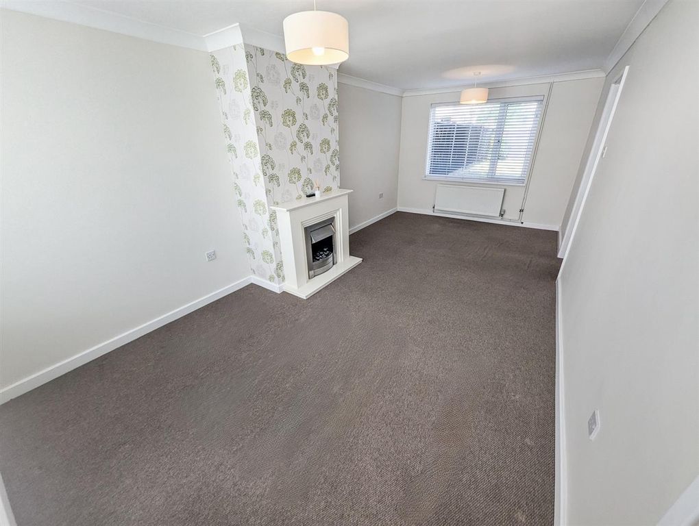 Property photo 2 of 21 Pxl_20250516_151453137.Raw-01.Cover.Jpg