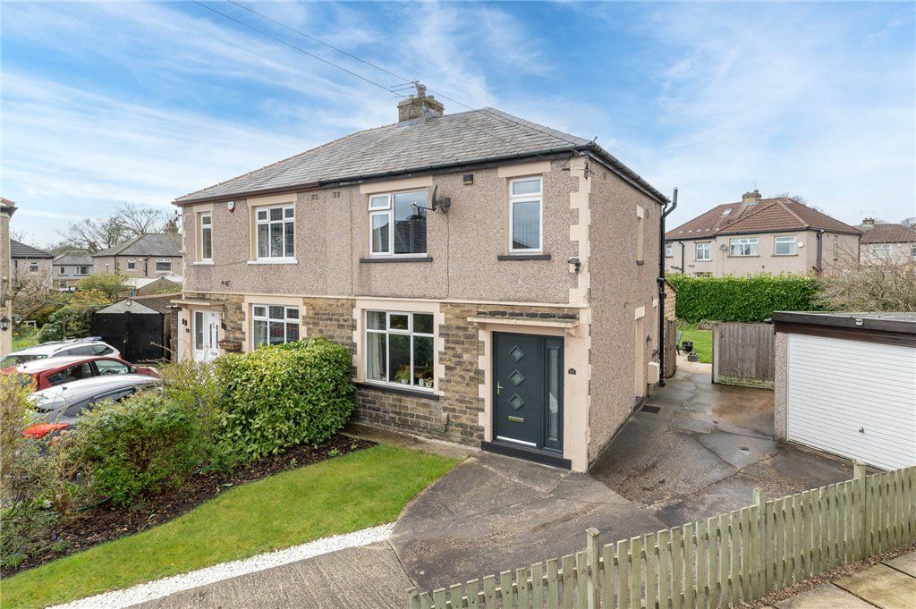 Property photo 1 of 21 Pullan Grove