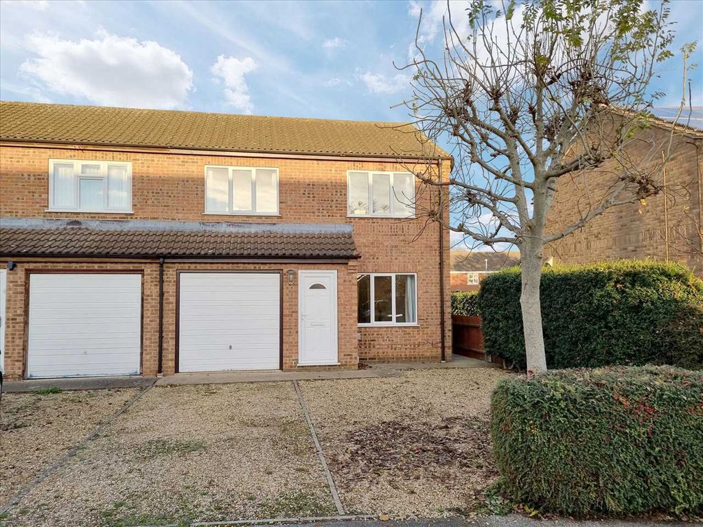 Property photo 1 of 8 Main Picture