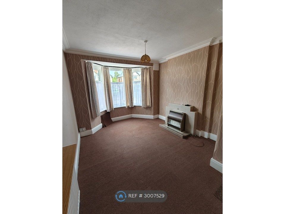 Property photo 3 of 11 Front Reception Room