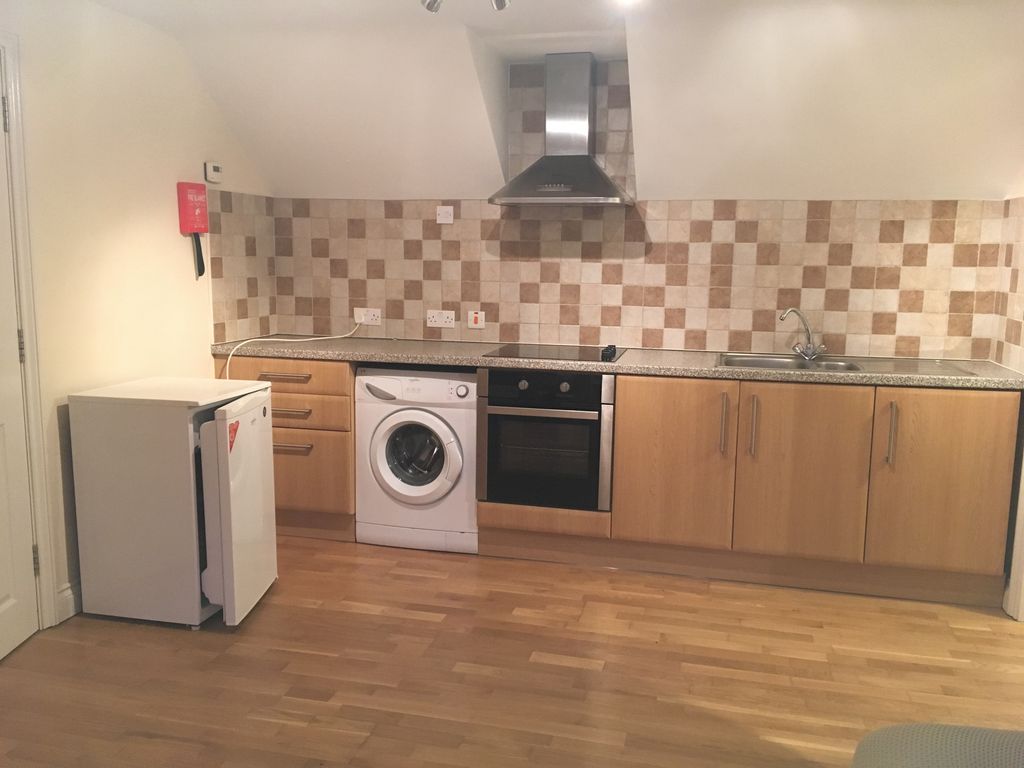 Property photo 2 of 7