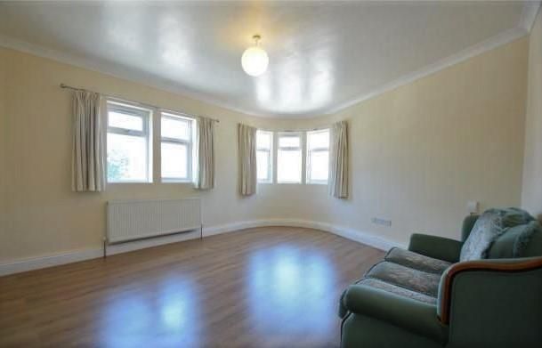 Property photo 1 of 4