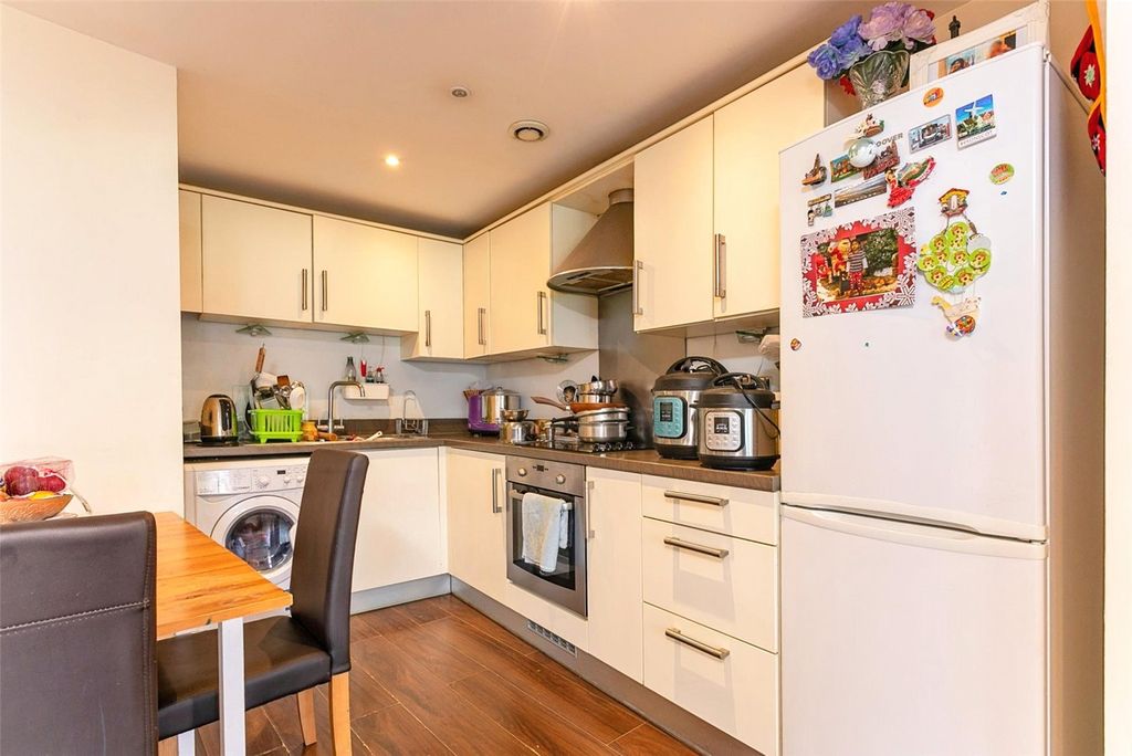 Property photo 3 of 13 Kitchen