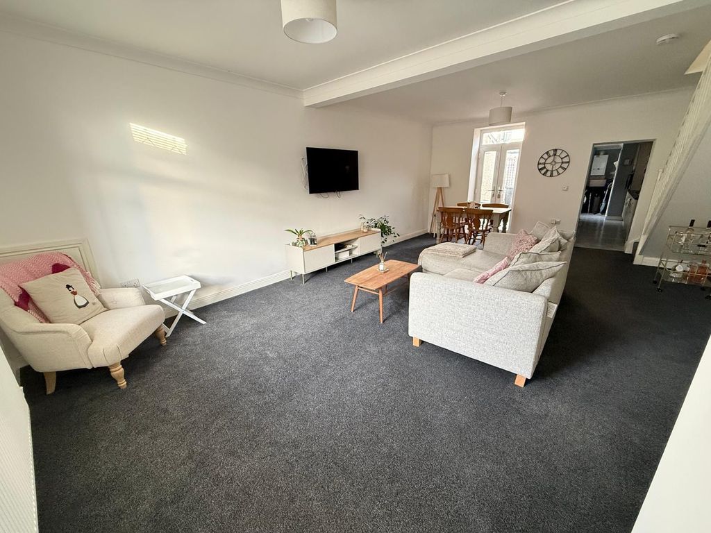 Property photo 3 of 15 Not Specified