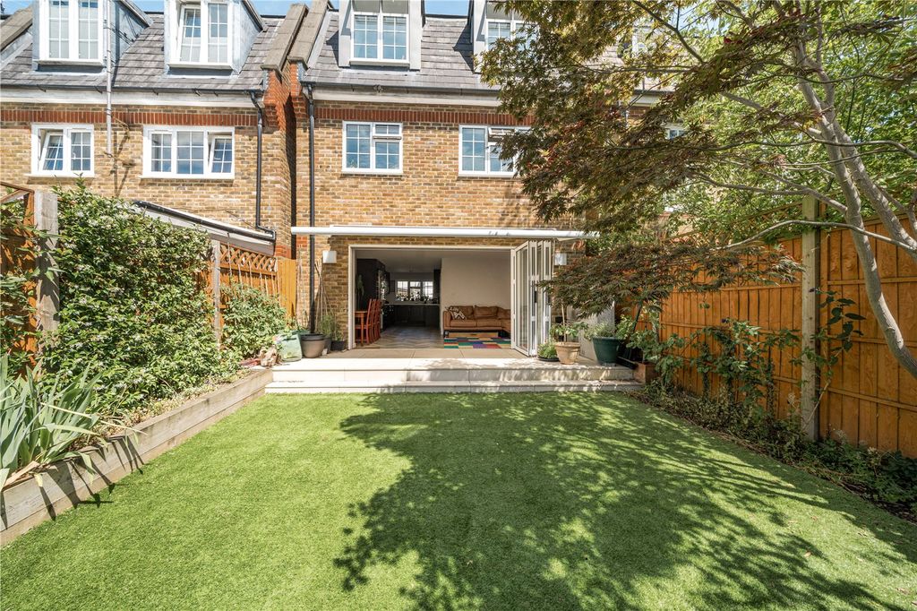 Property photo 2 of 17 Picture No. 07