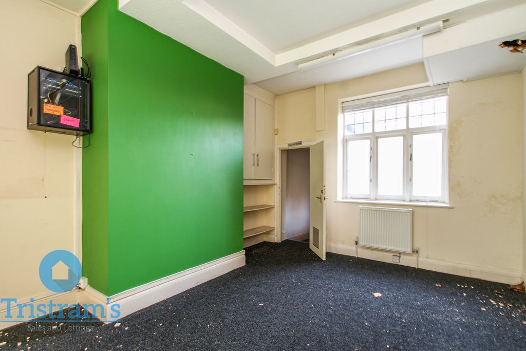 Property photo 3 of 18 Img_2051