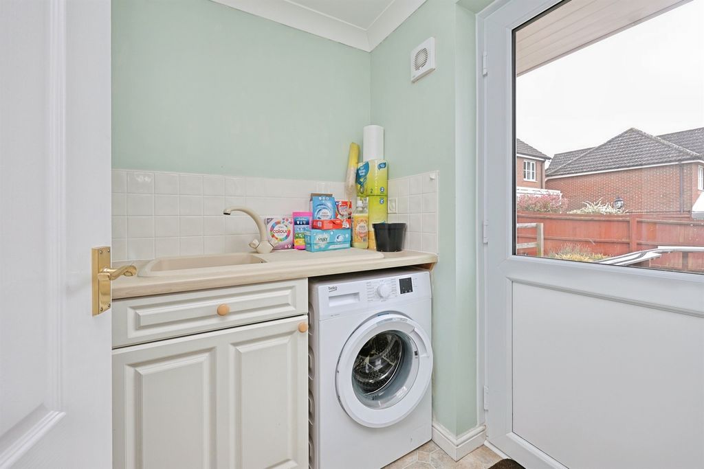 Additional image 9 of 4 bed detached house for saleWallace Close, Dereham NR19
