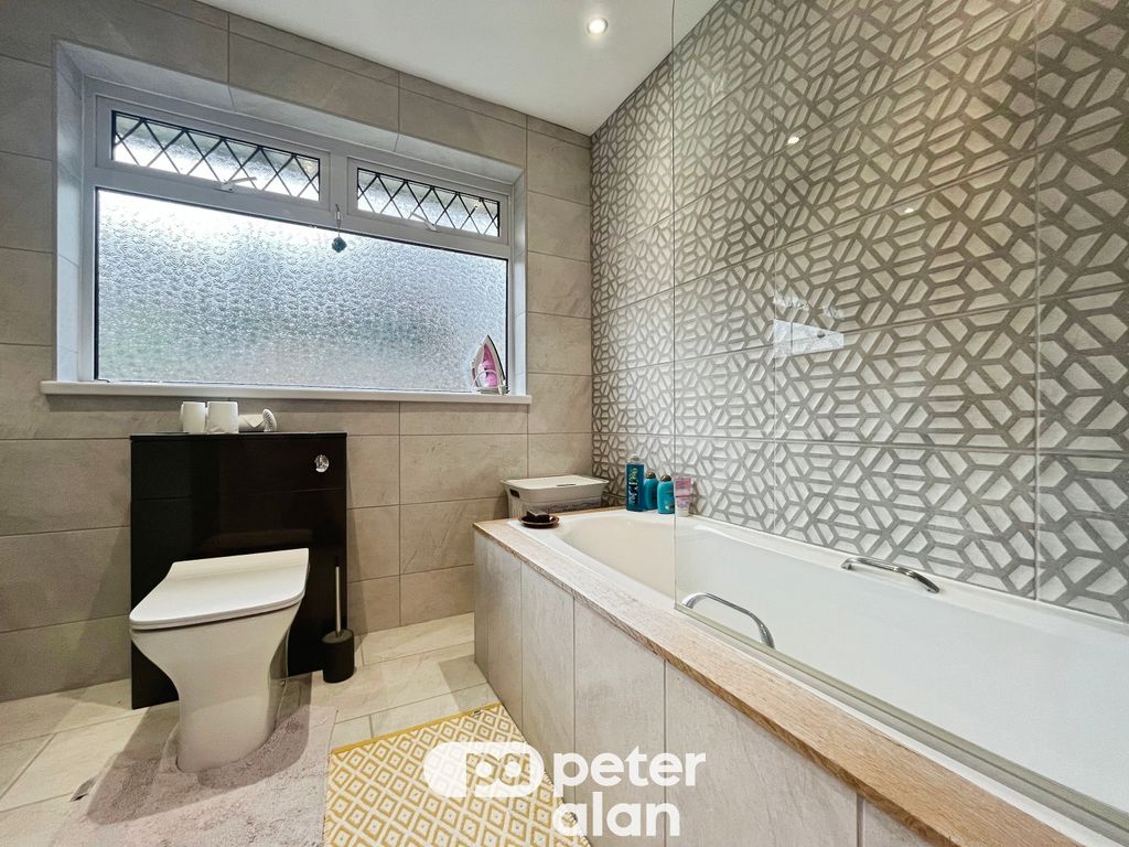 Property photo 3 of 15 Front