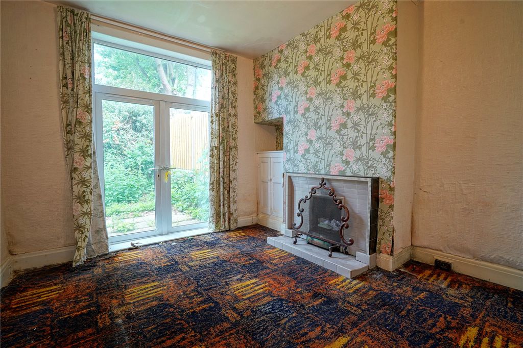 Property photo 3 of 11 Picture No. 06