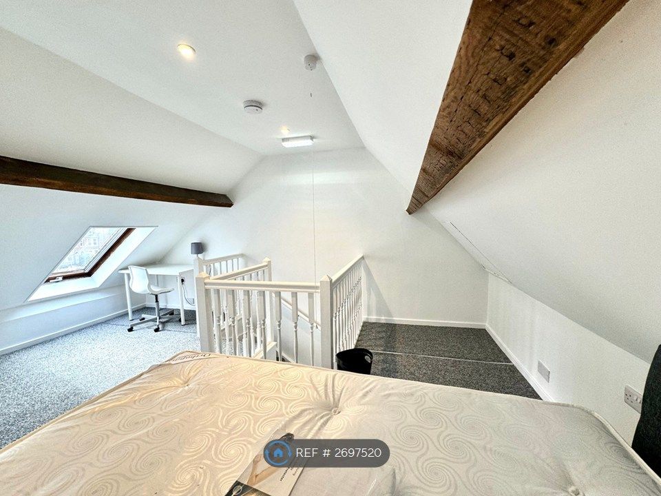 Property photo 1 of 30