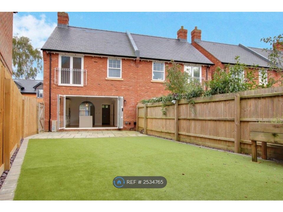 Property photo 2 of 13