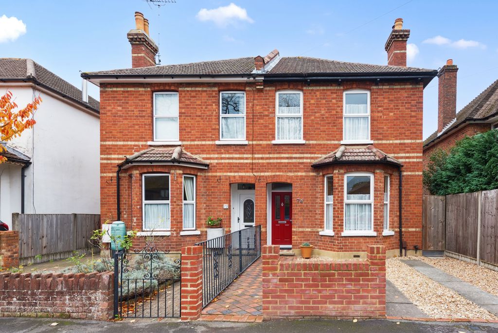 Property photo 1 of 21 Front