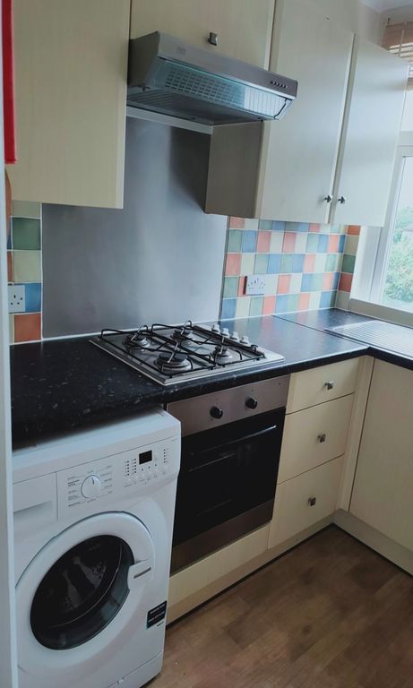 Property photo 2 of 8