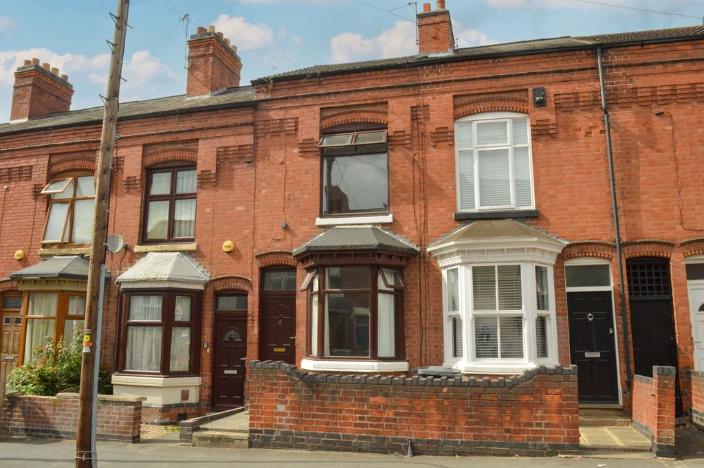 Property photo 1 of 15
