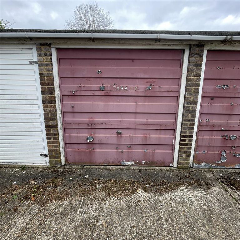 Property photo 1 of 1
