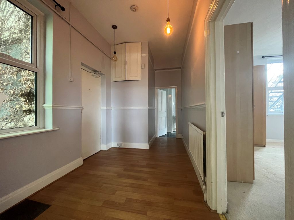 Property photo 3 of 24