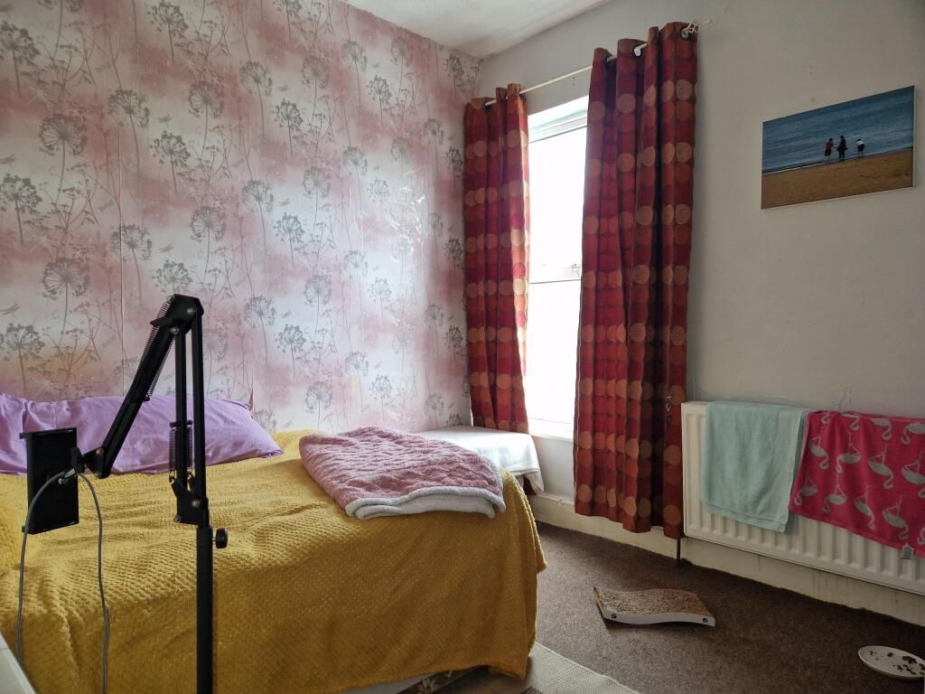 Property photo 2 of 6