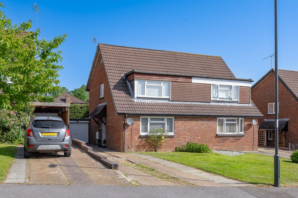 Property photo 1 of 15 Extended Four Bedroom Semi Detached Crawley Down
