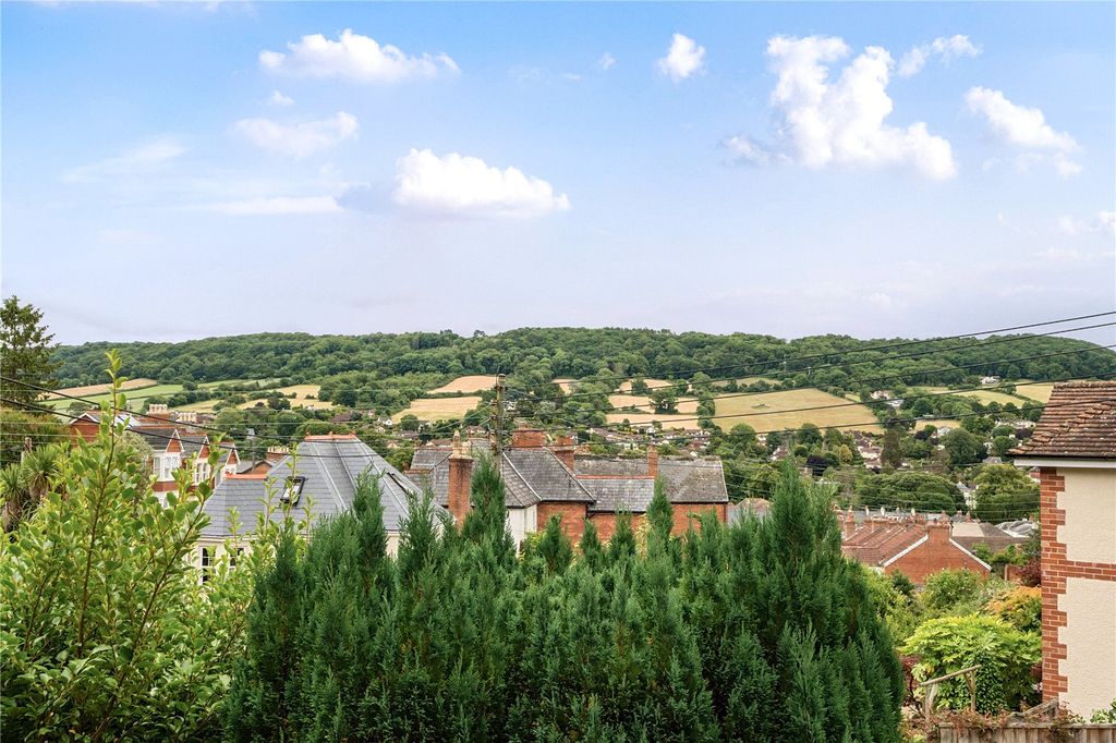 Property photo 1 of 17 Picture No. 07